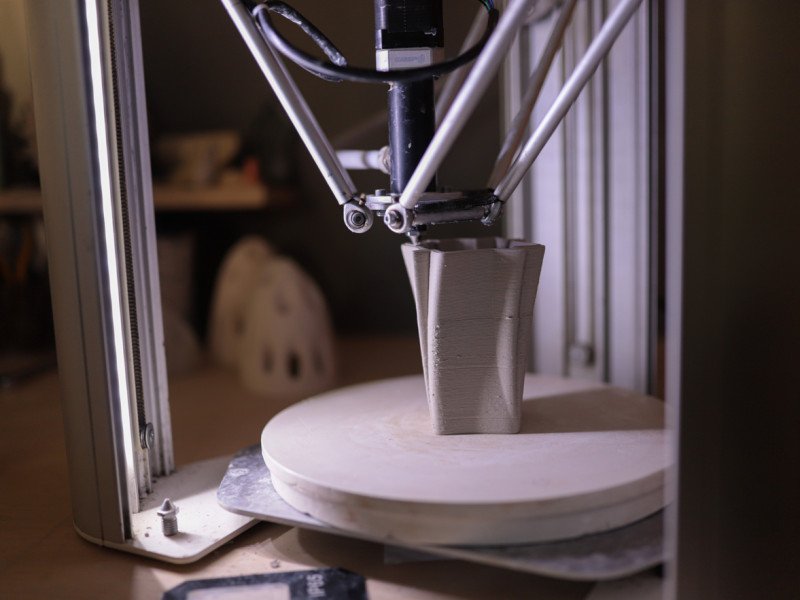 Ленполиграфмаш: индустриальная археология и инновации. Экскурсия с посещением студии 3D печати керамики